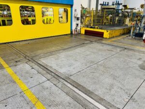 プレス機 Mossini PDM-4B-1000 - 1000 トン (写真 7)