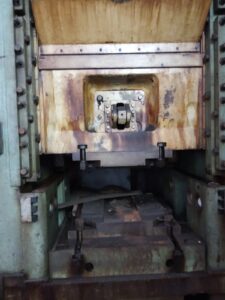 ナックルジョイントプレス TMP Voronezh K504.003.844 - 2500 トン (写真 4)