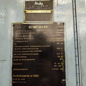 プレス機 Schuler E2-500-2,4-0,5 - 500 トン (写真 1)