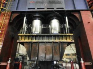 油圧プレス Cimtech CIMHP 5000 - 5000 トン (写真 5)