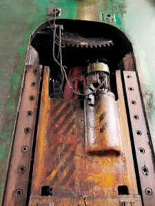 トリミングプレス Zdas LU 1000/1250 - 1000 トン (写真 3)