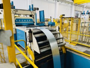 プレス機 Schuler T600 - 600 トン (写真 4)