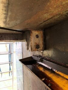 ナックルジョイントプレス Smeral LLR 1000 - 1000 トン (写真 2)