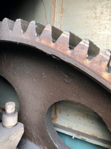 ナックルジョイントプレス Smeral LLR 1000 - 1000 トン (写真 4)