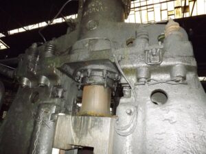 鍛造ハンマー Huta Zygmunt MPM 3000 - 3.5 トン (写真 7)