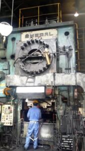 熱間鍛造プレス Smeral LMZ 2500 - 2500 トン ID: S83766