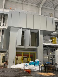 プレス機 Muller Weingarten VK 800 - 800 トン (写真 8)