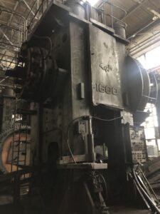 熱間鍛造プレス TMP Voronezh KB8042 - 1600 トン (写真 2)