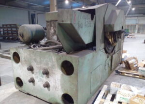 冷間押出プレス Barnaul K0034 - 250 トン (写真 4)