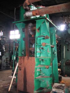 カウンターブロー鍛造ハンマー Beche DG10H - 10 トン (写真 1)