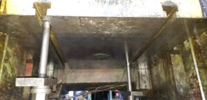 ナックルジョイントプレス Barnaul K8340 - 1000 トン (写真 7)