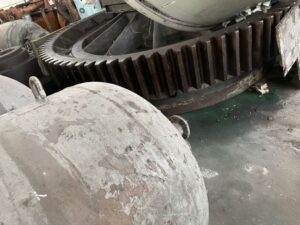 熱間鍛造プレス Kramatorsk NKMZ 4000 - 4000 トン (写真 3)