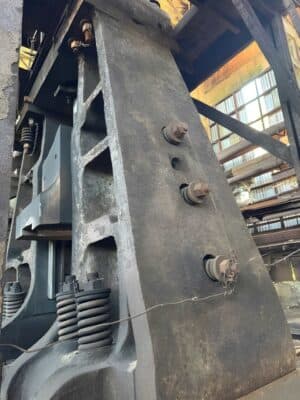 鍛造ハンマー NKMZ Kramatorsk M2152 - 16 トン (写真 1)