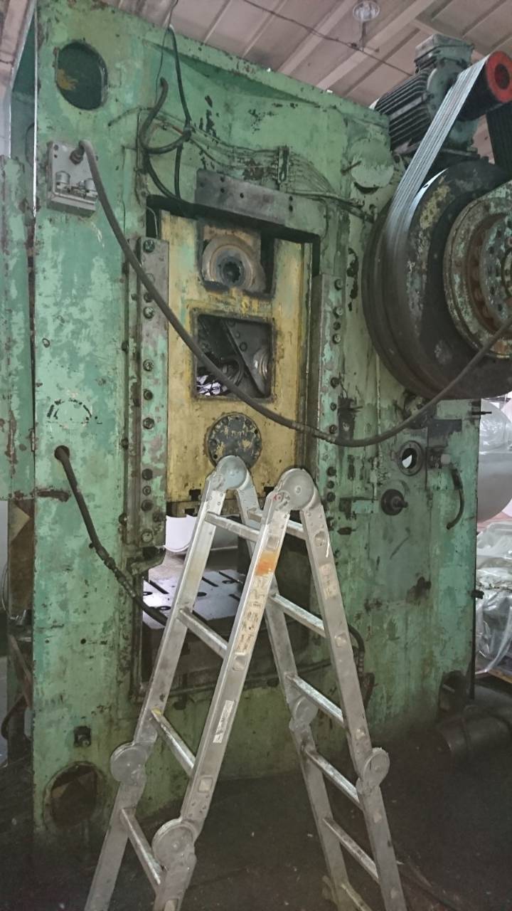 ナックルジョイントプレス Barnaul KB8340 - 1000 トン