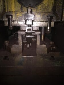 ナックルジョイントプレス Barnaul KB8340 B - 1000 トン (写真 5)