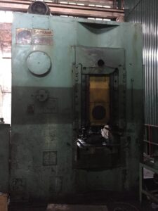 ナックルジョイントプレス Barnaul KB8340 B - 1000 トン (写真 4)