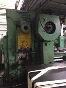 ナックルジョイントプレス Barnaul KB8336 - 400 トン ID: 75752