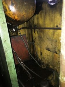 C型プレス Barnaul K2132 - 160 トン (写真 1)