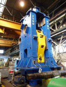 熱間鍛造プレス TMP Voronezh K8544 - 2500 トン ID: S88041