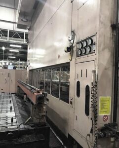 プレス機 Komatsu E4T1800 - 1800 トン (写真 1)