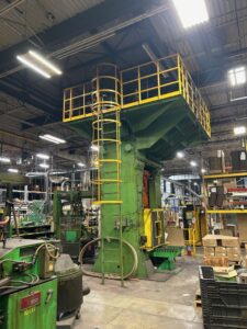 ねじプレス Gamei PHG-1200/1500 - 1500 トン (写真 7)