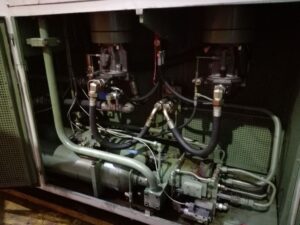 油圧プレス SMG DS315 - 400 トン (写真 2)