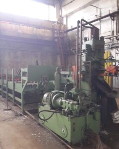 熱間鍛造プレス Manzoni SR1000 - 1000 トン (写真 2)