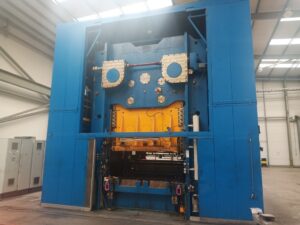 プレス機 Schuler PMK 2-1500 - 1500 トン (写真 1)