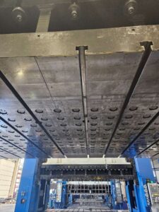 プレス機 SCMB PH2000 - 2000 トン (写真 2)