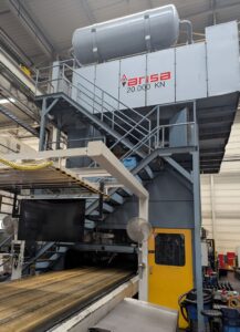 プレス機 Arisa TP2000-4500-2300 - 2000 トン (写真 3)