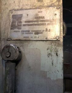 ナックルジョイントプレス Kuzlitmash KB8334 - 250 トン (写真 5)