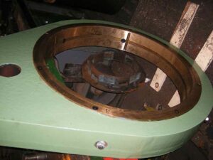 トリミングプレス Wilkins & Mitchell T48-S4-12 - 1000 トン (写真 2)