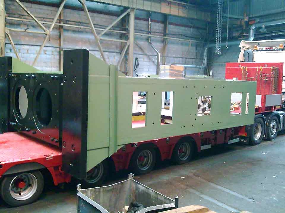 トリミングプレス Wilkins & Mitchell T48-S4-12 - 1000 トン