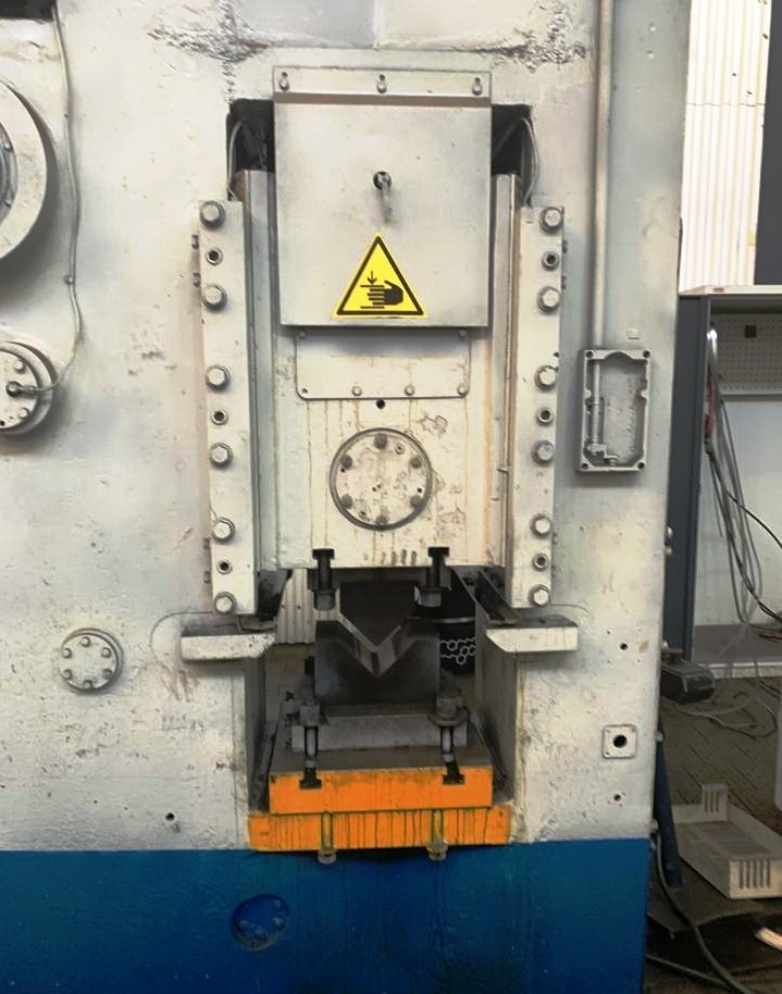 ナックルジョイントプレス Barnaul KB8336 - 400 トン