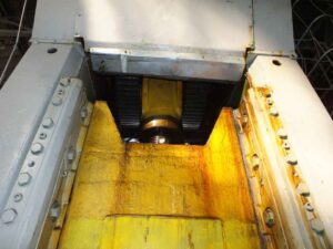 トリミングプレス Erfurt PKZe 1250 - 1250 トン (写真 1)