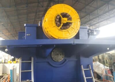 トリミングプレス TMP Voronezh KA9540 - 1000 トン (写真 2)