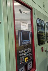 プレスライン Muller Weingarten G1 6P/7300 - 7300 トン (写真 10)