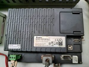 トリミングプレス TMP Voronezh K2540 - 1000 トン (写真 1)