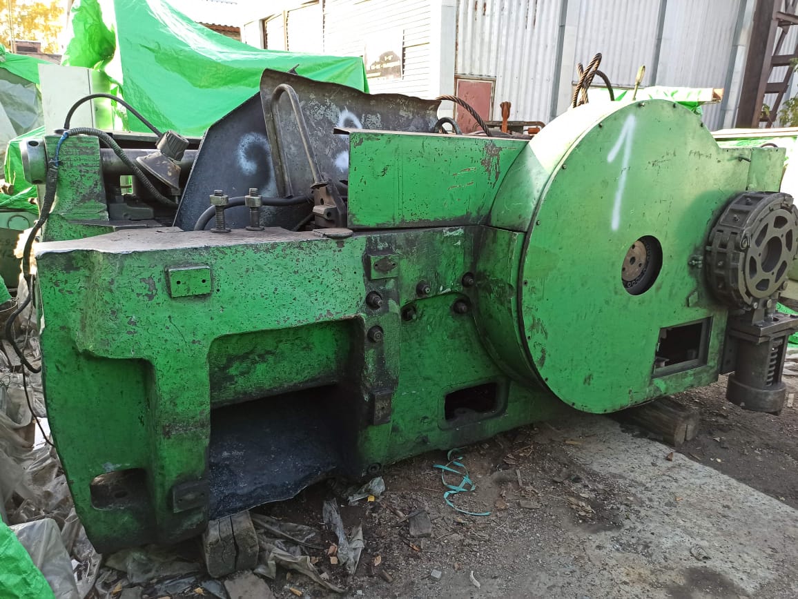 水平鍛造機 Ryazan V1134 - 250 トン