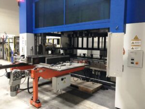 プレス機 Schuler MSD2-630 - 630 トン (写真 4)