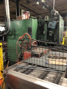 水平鍛造機 Hasenclever WSHK 250 - 250 トン (写真 8)