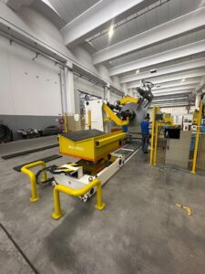 プレス機 Mossini PDM-4B-LD-2000 - 2000 トン (写真 11)