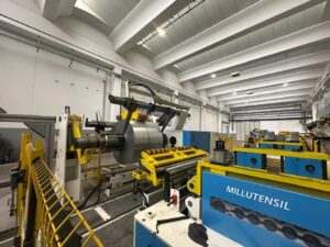 プレス機 Mossini PDM-4B-LD-2000 - 2000 トン (写真 12)