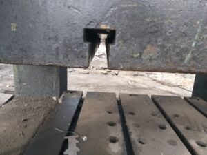 トリミングプレス TMP Voronezh K9538 - 630 トン (写真 11)