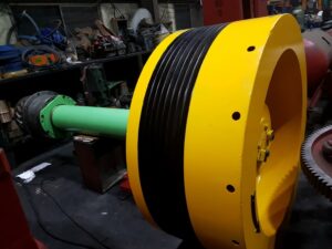 熱間鍛造プレス TMP Voronezh KG8040 - 1000 トン (写真 1)