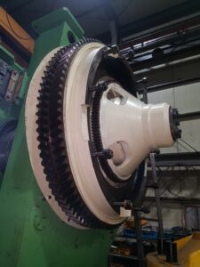 熱間鍛造プレス TMP Voronezh KG8040 - 1000 トン (写真 6)