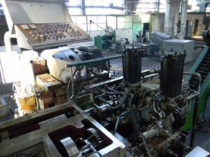 自動鍛造機 Hatebur AMP30 - 230 トン (写真 1)