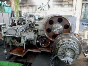 自動鍛造機 Hatebur AMP30 - 230 トン (写真 2)