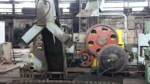 自動鍛造機 Hatebur AMP30 - 230 トン (写真 6)