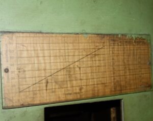 ナックルジョイントプレス Komatsu MKR 300 - 300 トン (写真 2)